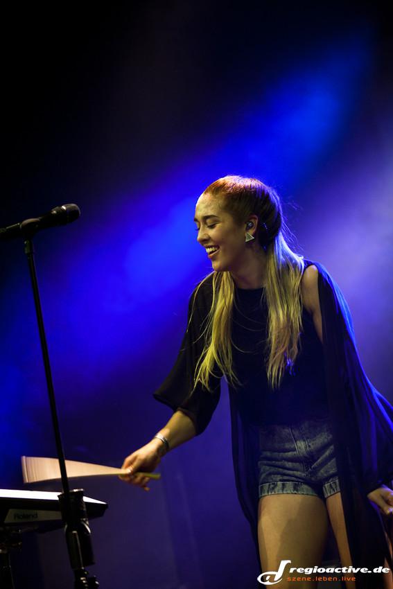 Claire (live in Mannheim, 2014)